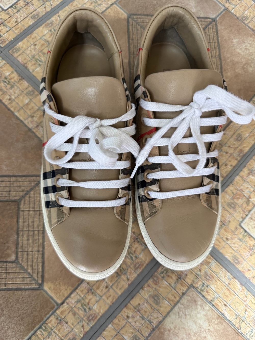 Burberry Sneakers
